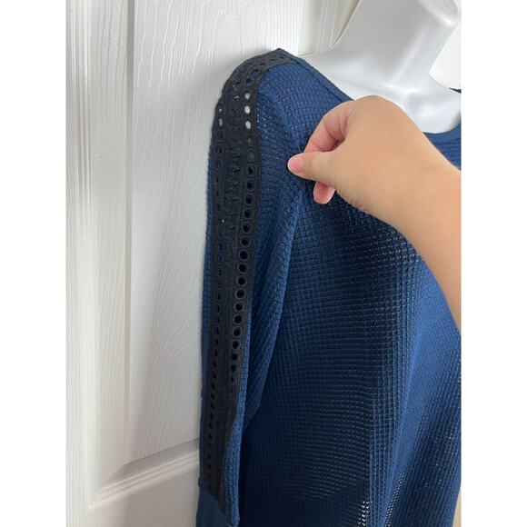 Soft Surroundings Navy and Black Bailey Thermal Top Long Sleeve Small - Picture 4 of 7